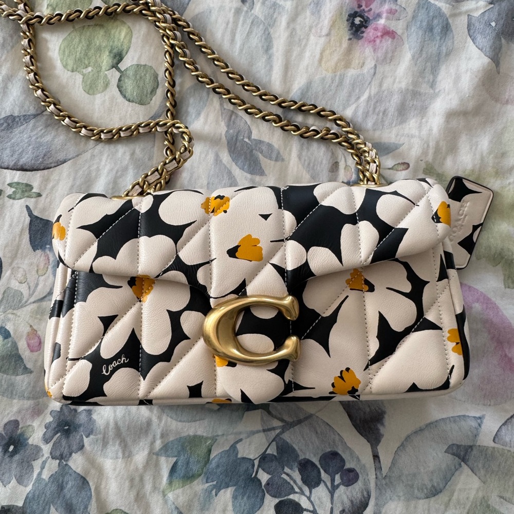 Coach Tabby 20 floral
